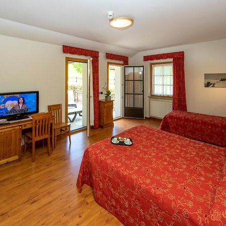 Albergo Edelweiss - Larespa Crodo Luaran gambar