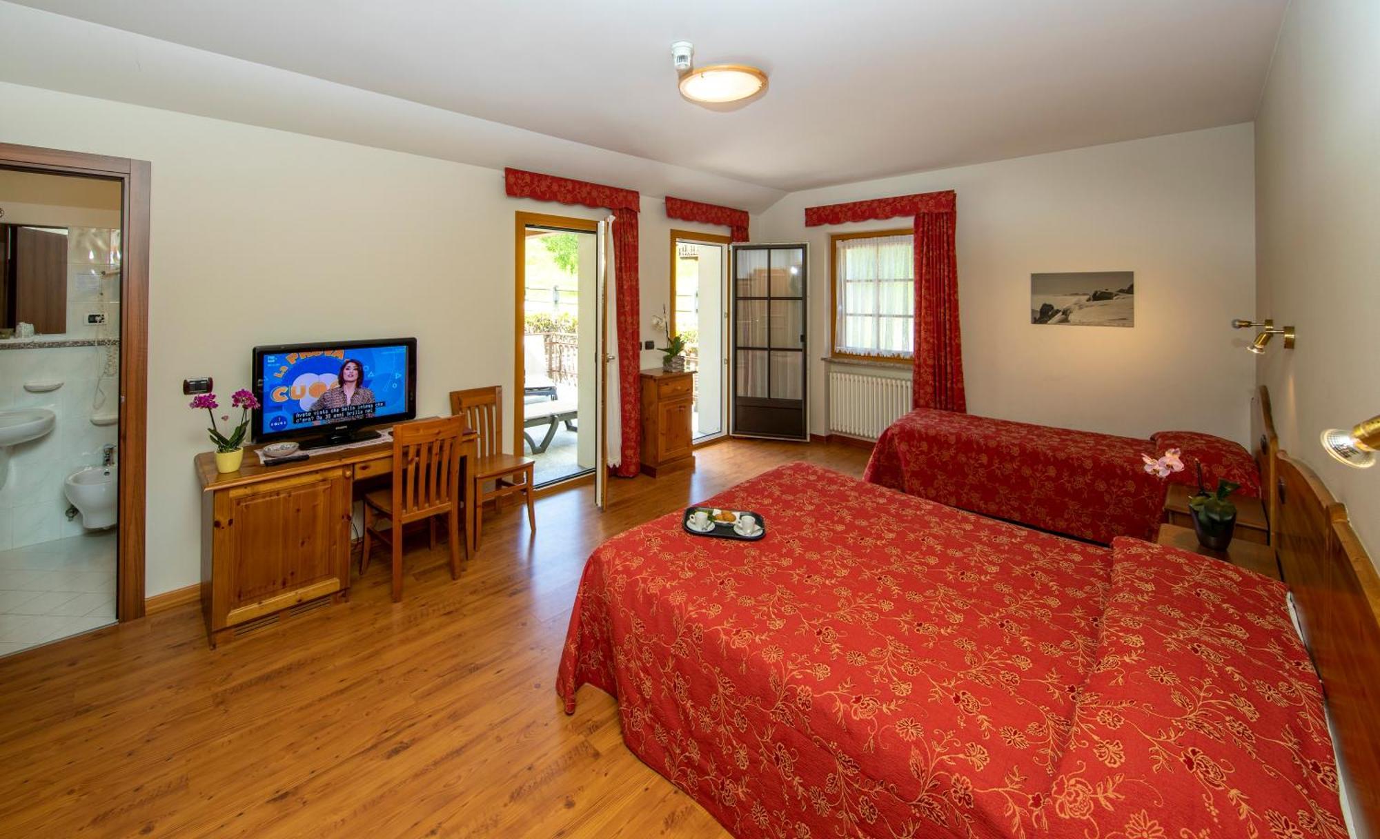 Albergo Edelweiss - Larespa Crodo Luaran gambar